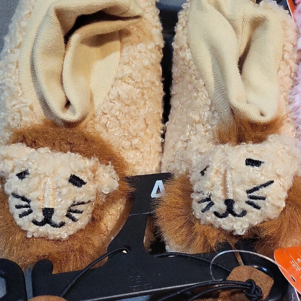 Cute Animal Slippers Set